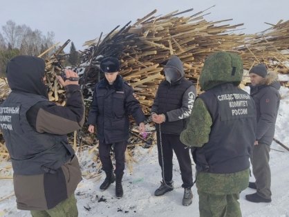 В Томской области двое мужчин осуждены к длительному сроку лишения свободы за убийство односельчанина